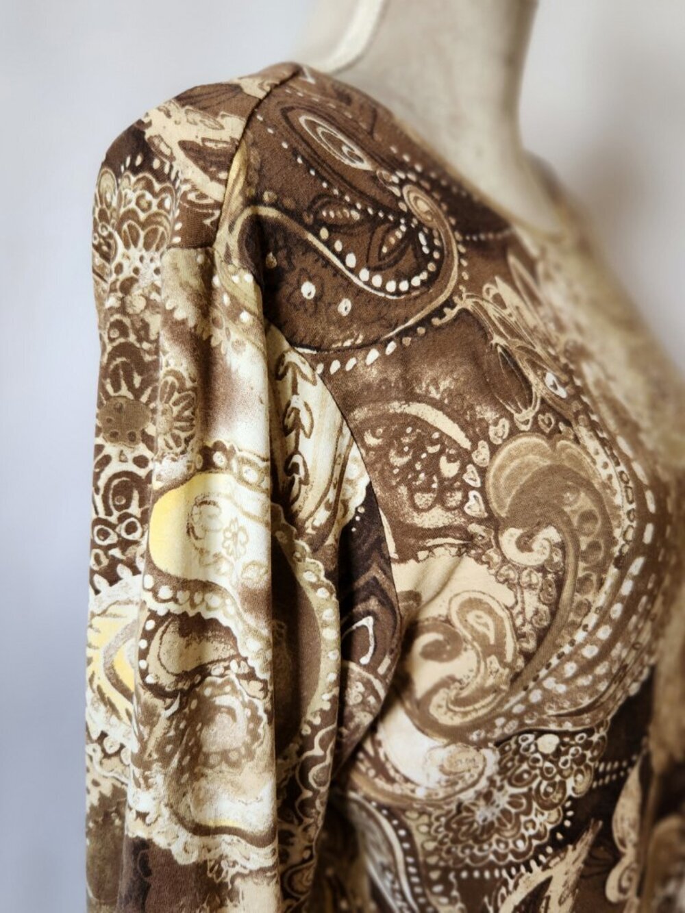 Chico's Women's Size 2/12-14 (L) Brown Paisley Print 3/4 Sleeve Round Neck Top - Picture 7 of 14